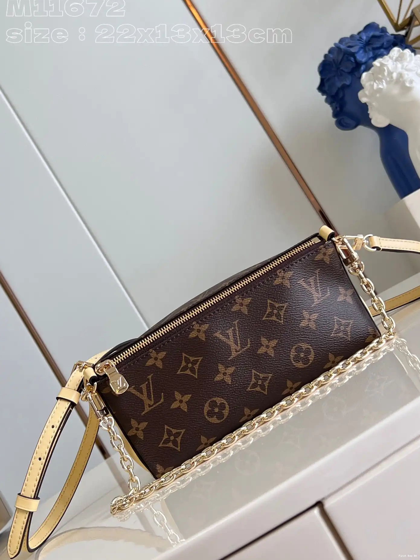 Pouch-22.5*13*13CM VUITTON Bloom LOUIS 0703